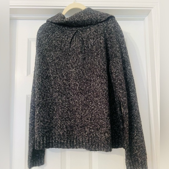 Style&co gray with sparkling thread size large partially wool flyaway sweater - Picture 6 of 6